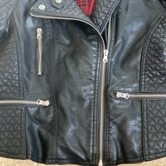 Ci Sono Jacket - Picture 3 of 4